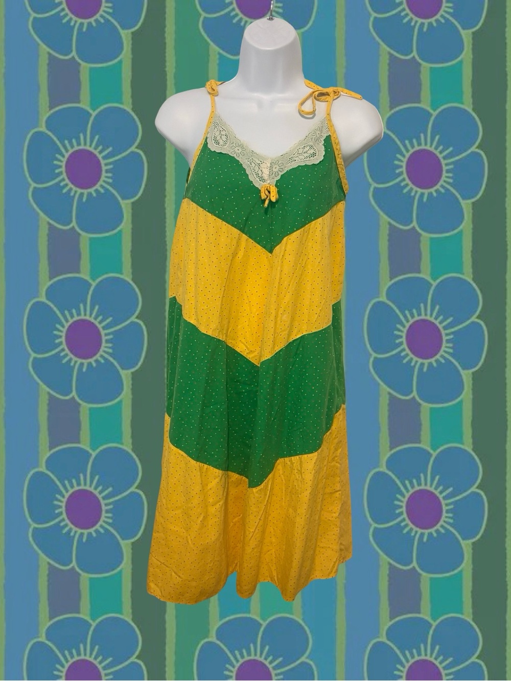 Vintage 60s Green & Yellow Chevron Trapeze Dress with Lace Trim